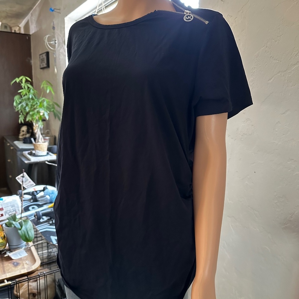 Michael Kors Shoulder zip slouchy tshirt